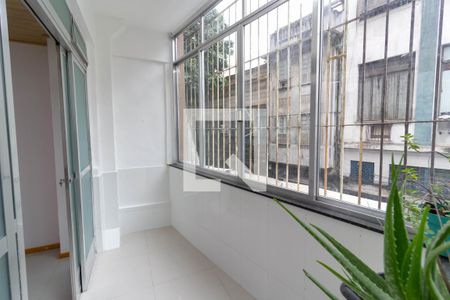 Apartamento à venda com 51m², 2 quartos e sem vagaVaranda