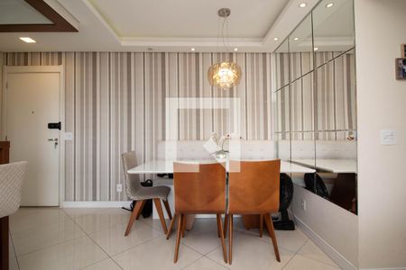 Sala  de apartamento à venda com 2 quartos, 60m² em Vila Endres, Guarulhos