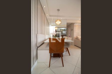 Sala  de apartamento à venda com 2 quartos, 60m² em Vila Endres, Guarulhos