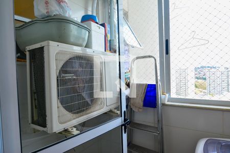 Apartamento para alugar com 95m², 3 quartos e 1 vagaÁrea de Serviço