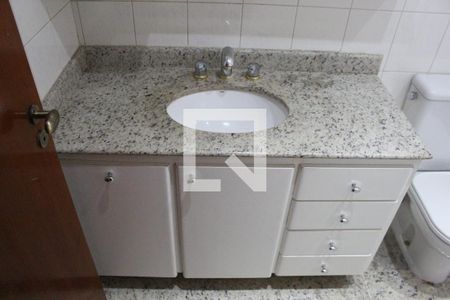 Apartamento à venda com 156m², 2 quartos e 2 vagasBanheiro