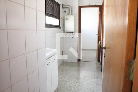 Apartamento à venda com 156m², 2 quartos e 2 vagasLavanderia