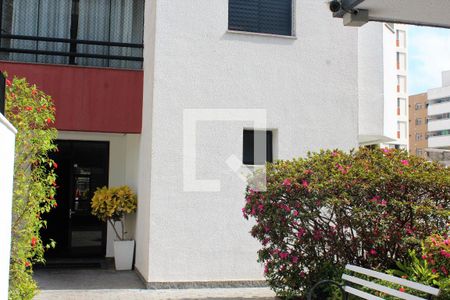 Apartamento para alugar com 72m², 3 quartos e 1 vagaFachada