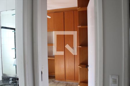 Quarto 1 de apartamento para alugar com 3 quartos, 72m² em Vila Ipojuca, São Paulo