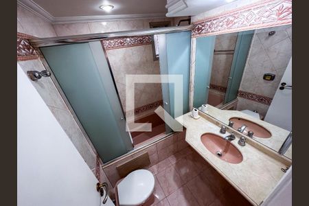 Banheiro 2 de apartamento à venda com 3 quartos, 83m² em Vila Pompéia, São Paulo