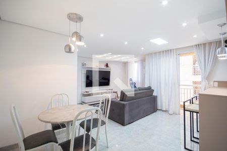 Sala de apartamento à venda com 2 quartos, 58m² em Novo Osasco, Osasco