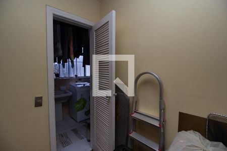 Apartamento à venda com 126m², 3 quartos e 2 vagasQuarto de Serviço