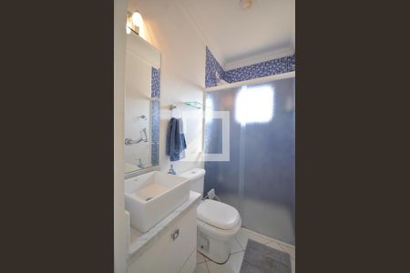 Casa à venda com 240m², 3 quartos e 2 vagasBanheiro da Suíte 2