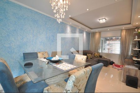 Sala de casa à venda com 3 quartos, 240m² em Vila Mazzei, São Paulo