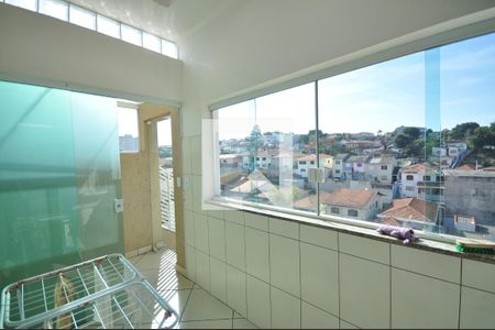Casa à venda com 240m², 3 quartos e 2 vagasÁrea de Serviço