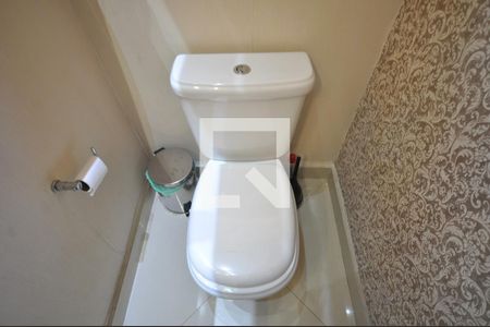 Lavabo de casa à venda com 3 quartos, 240m² em Vila Mazzei, São Paulo