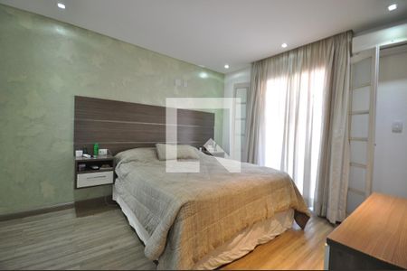 Suíte 1 de casa à venda com 3 quartos, 240m² em Vila Mazzei, São Paulo