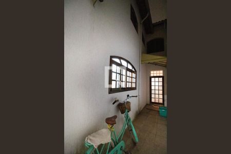 Casa à venda com 140m², 5 quartos e 1 vagaQuintal 