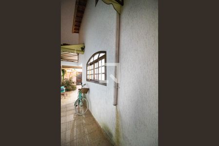 Casa à venda com 140m², 5 quartos e 1 vagaQuintal 