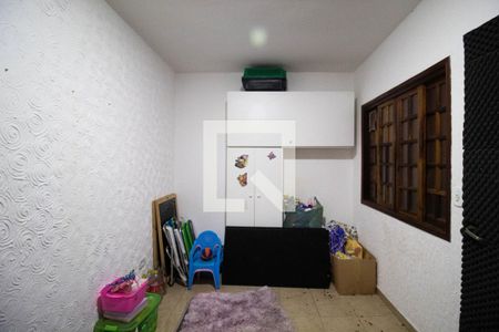 Casa à venda com 140m², 5 quartos e 1 vagaQuarto 3