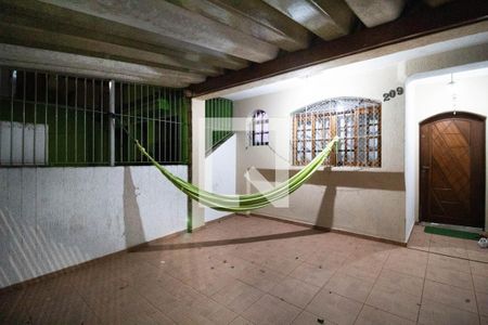 Casa à venda com 140m², 5 quartos e 1 vagaGaragem 