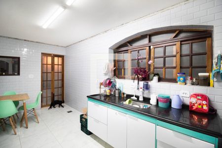 Casa à venda com 140m², 5 quartos e 1 vagaCozinha 