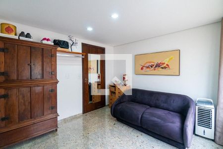 Casa à venda com 245m², 5 quartos e 2 vagasSuite 3