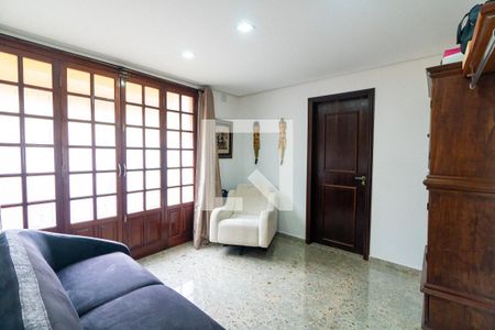 Casa à venda com 245m², 5 quartos e 2 vagasSuite 3