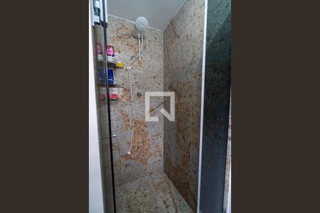 Casa à venda com 245m², 5 quartos e 2 vagasBanheiro Social Detalhe