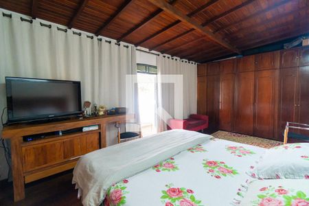 Suite 1 de casa à venda com 5 quartos, 245m² em Jardim Prudência, São Paulo