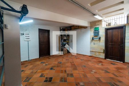 Casa à venda com 245m², 5 quartos e 2 vagasGaragem