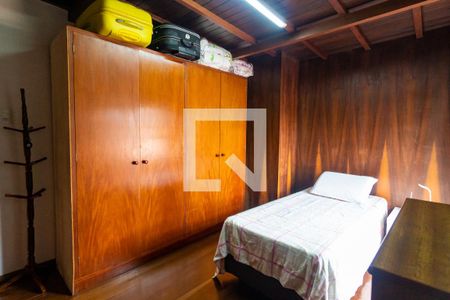 Casa à venda com 245m², 5 quartos e 2 vagasQuarto 2