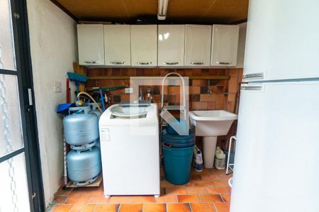 Casa à venda com 245m², 5 quartos e 2 vagasÁrea de Serviço