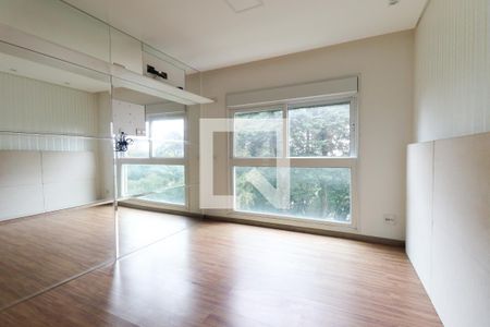 Quarto 1 Suíte 1 de apartamento para alugar com 2 quartos, 175m² em Campo Comprido, Curitiba