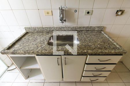 Apartamento à venda com 65m², 2 quartos e 1 vaga Apartamento à venda com 65m², 2 quartos e 1 vagaCozinha