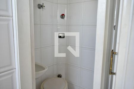 Apartamento à venda com 68m², 2 quartos e 1 vagaBanheiro de Serviço