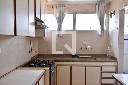 Apartamento à venda com 68m², 2 quartos e 1 vagaCozinha