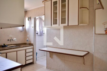 Apartamento à venda com 68m², 2 quartos e 1 vagaCozinha