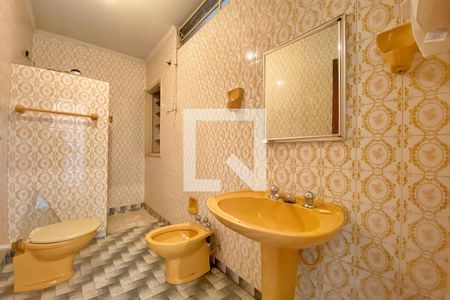 Casa para alugar com 186m², 3 quartos e 2 vagas Casa para alugar com 186m², 3 quartos e 2 vagasBanheiro