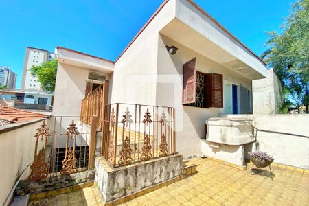 Casa para alugar com 186m², 3 quartos e 2 vagas Casa para alugar com 186m², 3 quartos e 2 vagasTerraço