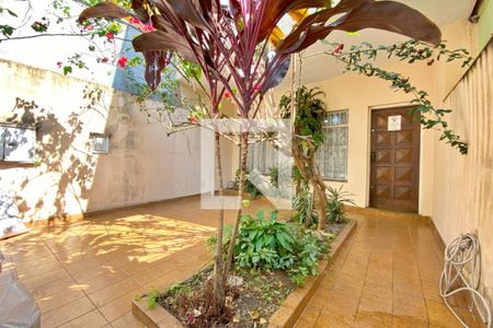 Casa para alugar com 186m², 3 quartos e 2 vagas Casa para alugar com 186m², 3 quartos e 2 vagasEntrada