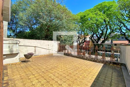 Casa para alugar com 186m², 3 quartos e 2 vagas Casa para alugar com 186m², 3 quartos e 2 vagasTerraço