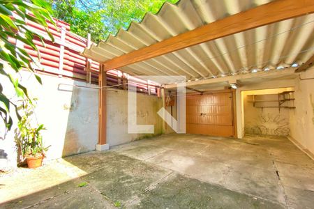 Casa para alugar com 186m², 3 quartos e 2 vagas Casa para alugar com 186m², 3 quartos e 2 vagasÁrea de Serviço