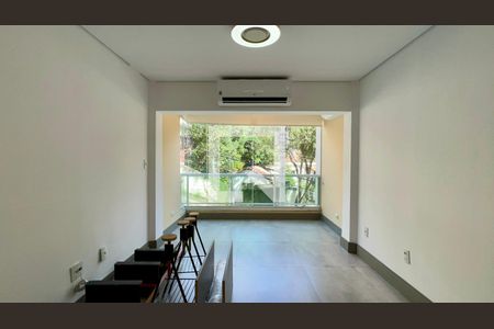 Sala de apartamento à venda com 3 quartos, 84m² em Sumaré, São Paulo