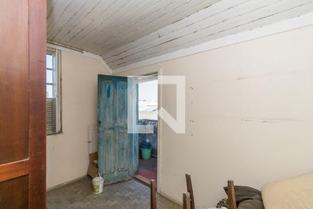 Casa à venda com 162m², 7 quartos e 2 vagasQuarto 6 (Sotão)