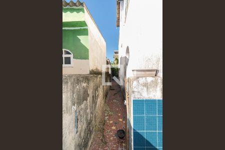 Casa à venda com 162m², 7 quartos e 2 vagasVaranda - Acesso lateral