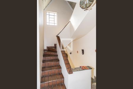 Casa à venda com 162m², 7 quartos e 2 vagasHall do 2º andar - Acesso ao Sotão