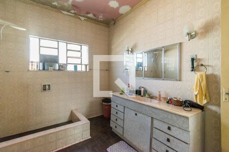 Casa à venda com 162m², 7 quartos e 2 vagasBanheiro Social