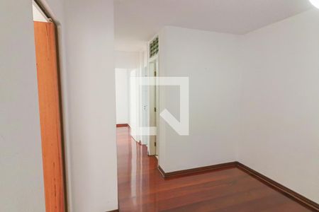 Sala de apartamento para alugar com 3 quartos, 55m² em Vila São Silvestre, São Paulo