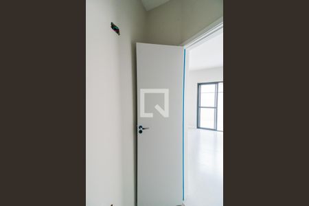 Banheiro 1 de casa de condomínio para alugar com 2 quartos, 100m² em Parque Industriario, Santo André