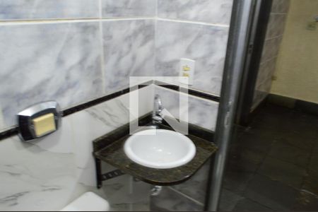 Banheiro de apartamento para alugar com 3 quartos, 70m² em Curicica, Rio de Janeiro