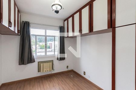 Apartamento para alugar com 72m², 2 quartos e 1 vagaQuarto 2