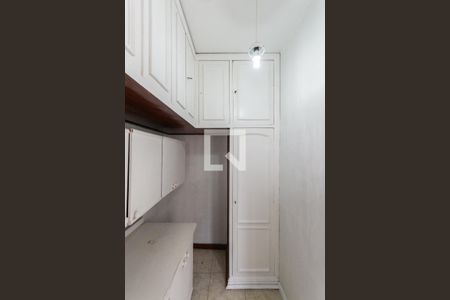 Apartamento para alugar com 72m², 2 quartos e 1 vagaQuarto de Serviço
