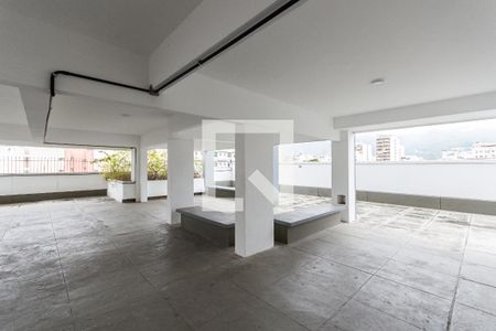 Apartamento para alugar com 72m², 2 quartos e 1 vagaÁrea comum