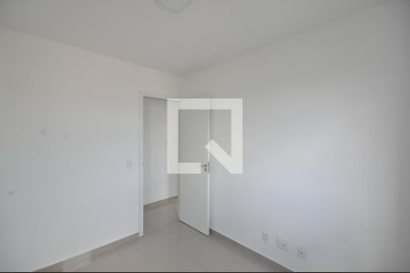 Quarto 1 de apartamento para alugar com 3 quartos, 58m² em Parque Edu Chaves, São Paulo